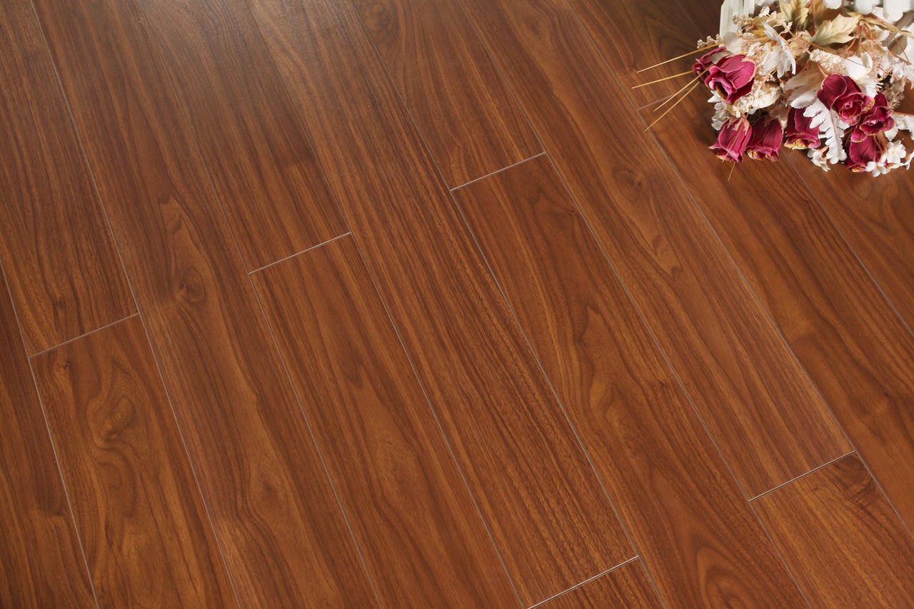 Ламинат Finfloor Style Орех Наоми